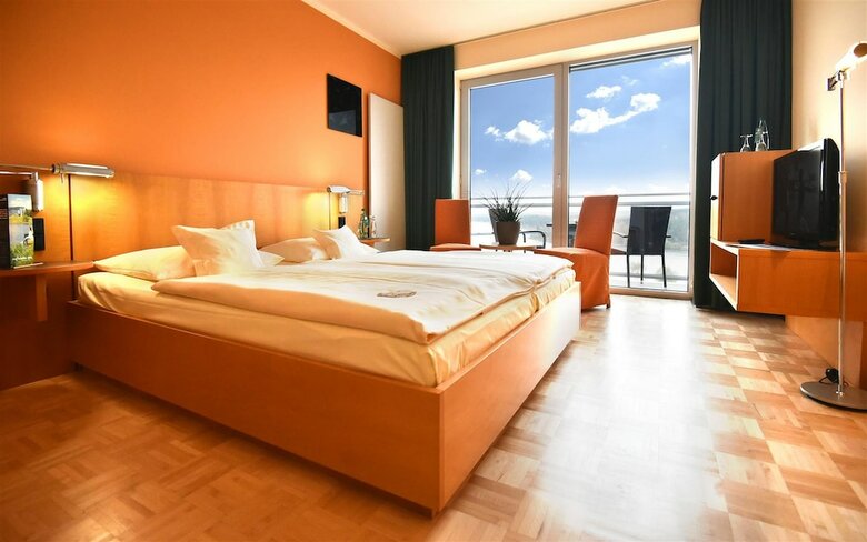 Bio-seehotel Zeulenroda