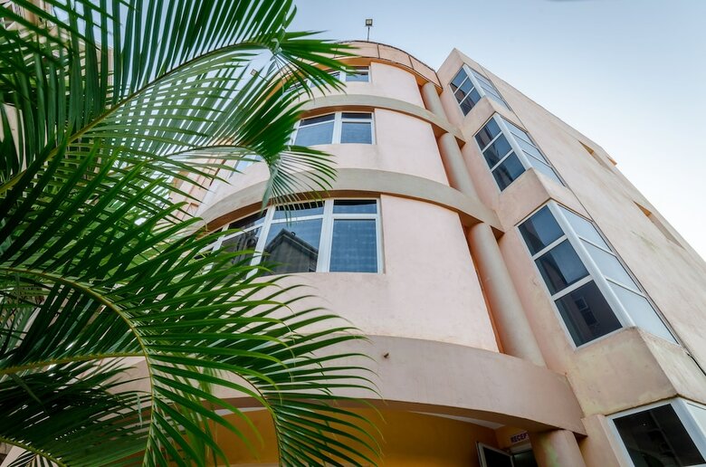 Hotel Top Five