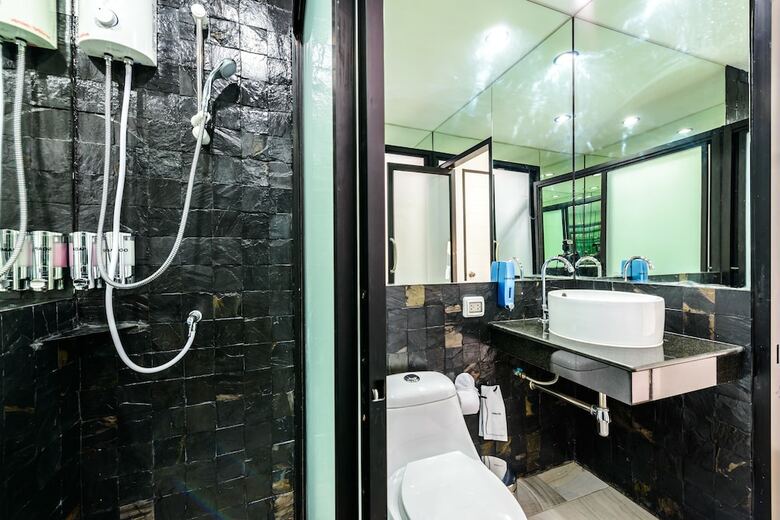 Hostal Eco Hostel Phuket