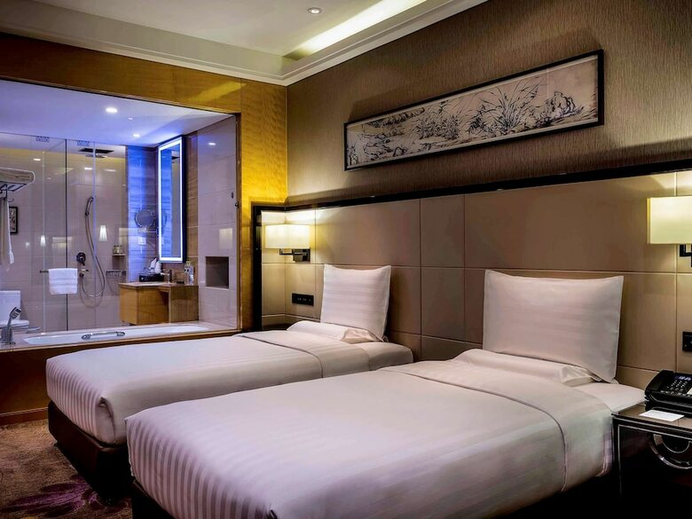 Hotel Pullman Qingdao Ziyue
