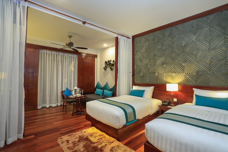 Hotel The Privilege Floor By Lotus Blanc