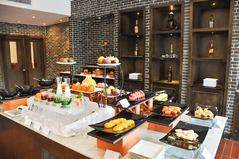 Hotel The Privilege Floor By Lotus Blanc