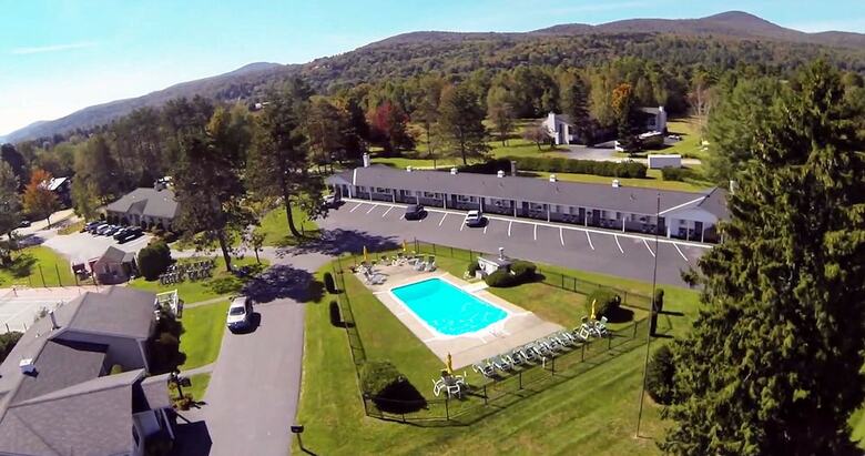 Hotel Stowe Motel & Snowdrift