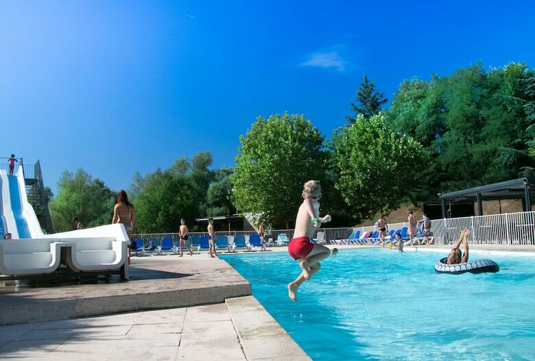 Camping Les Portes Du Beaujolais