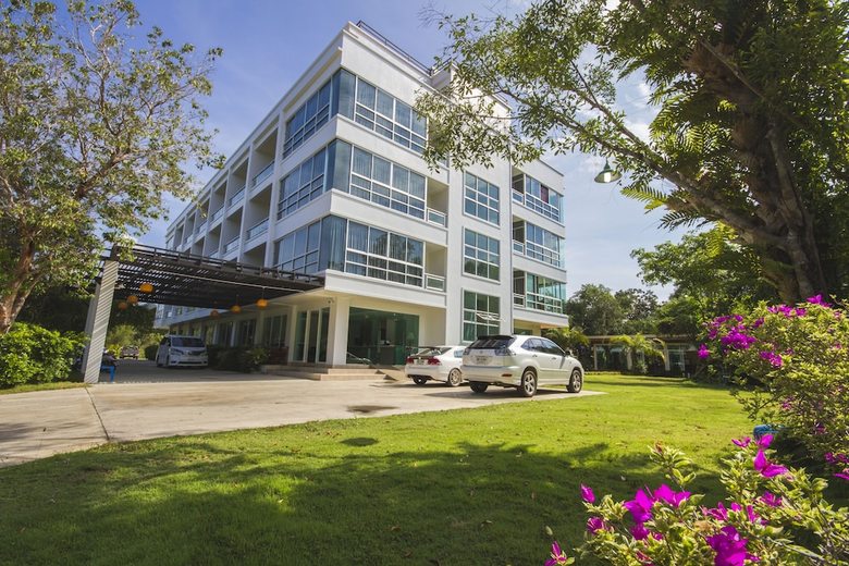 The Pano Hotel & Residence
