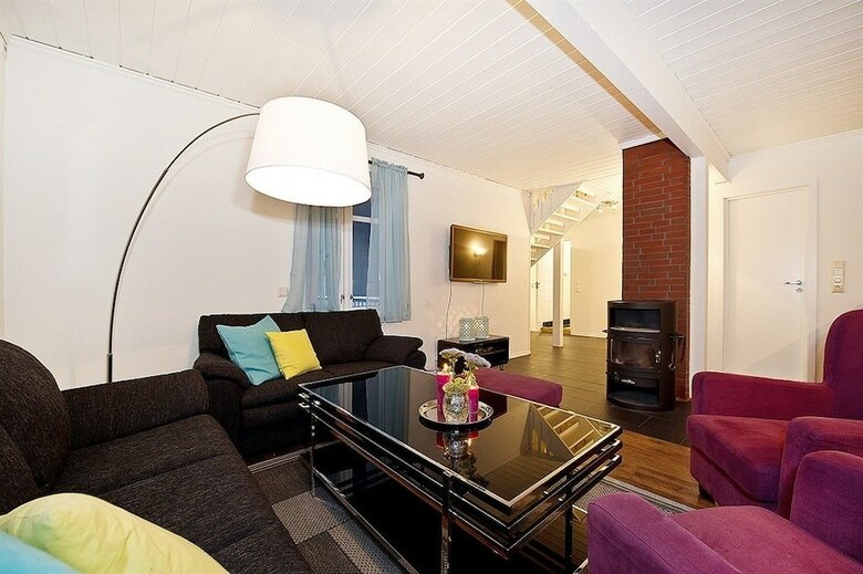 Enter Troms� Apartments