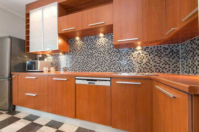 Enter Troms� Apartments