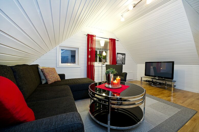 Enter Troms� Apartments