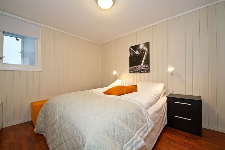 Enter Troms� Apartments
