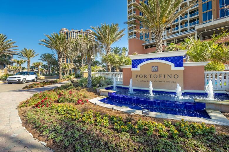 Portofino Island Resort