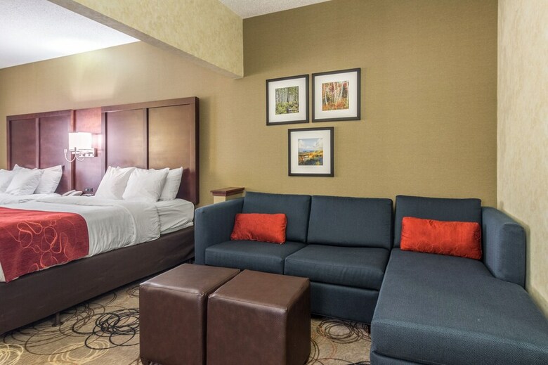 Hotel Comfort Suites