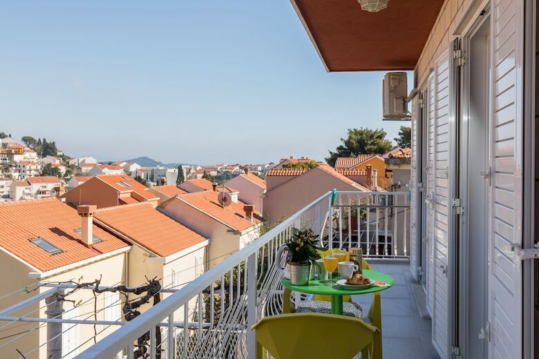 Apartments Lile