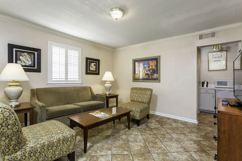 French Quarter Suites Hotel