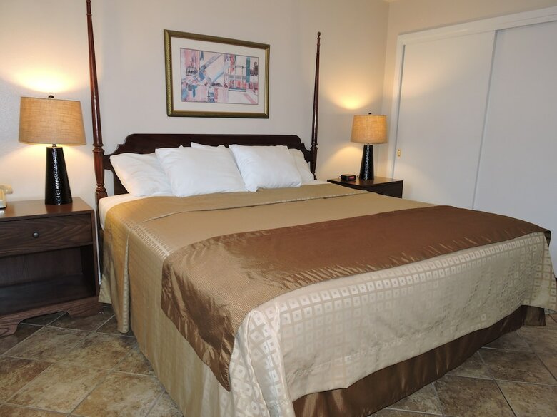 French Quarter Suites Hotel