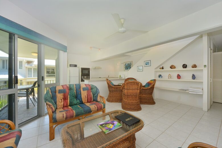 Hotel Driftwood Mantaray