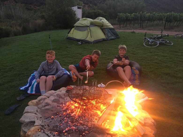 Hotel Oaksrest Vineyards