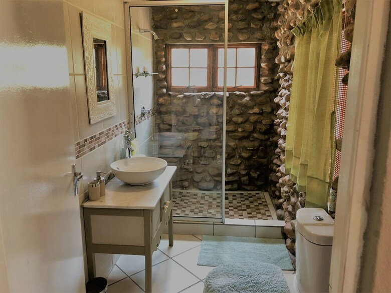 Hotel Oaksrest Vineyards