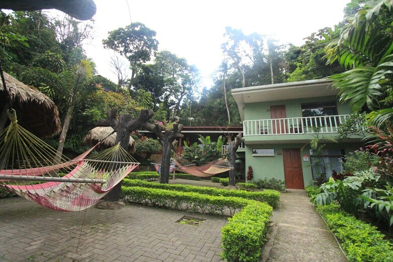 Posada Santa Elena Hostel Resort