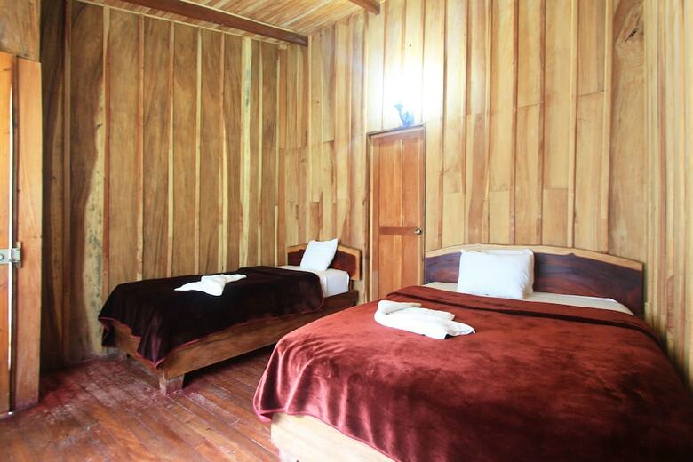 Posada Santa Elena Hostel Resort