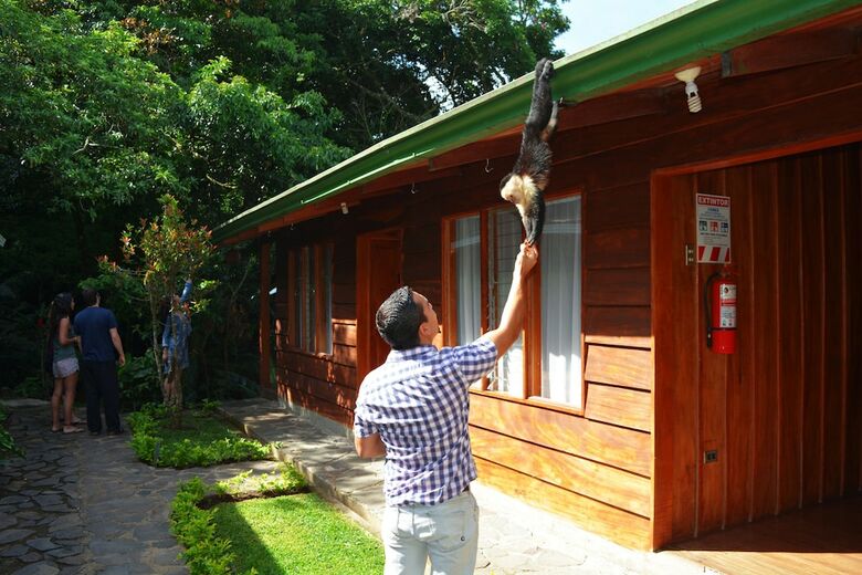 Posada Santa Elena Hostel Resort