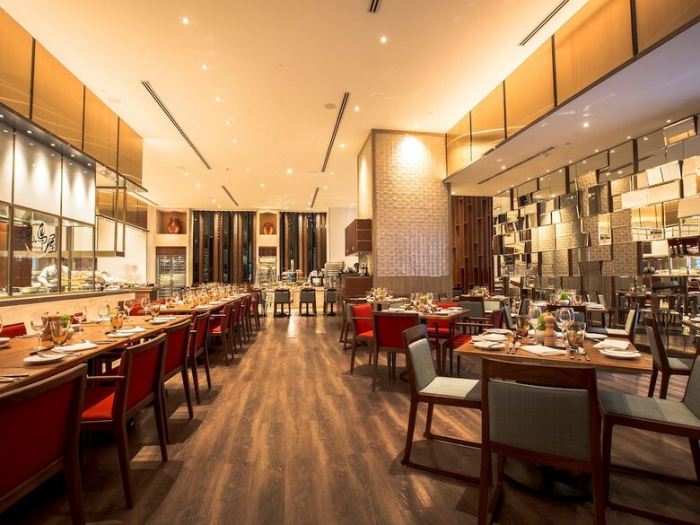 Sheraton Saigon Hotel & Towers