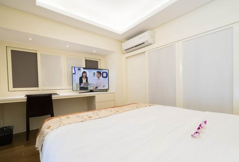Empress Hotel Hochiminh City