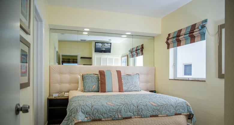 Crystal Beach Suites Oceanfront Hotel