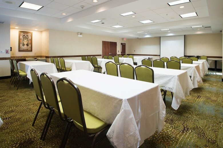 Hotel Hampton Inn Linden