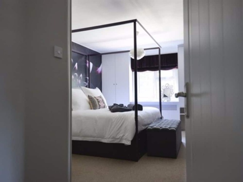 Crazy Fox Hurley Boutique Bed & Breakfast