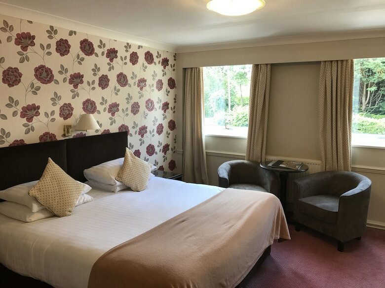 Crown Hotel