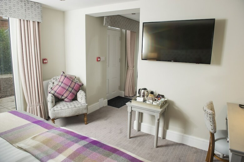 Crown Hotel