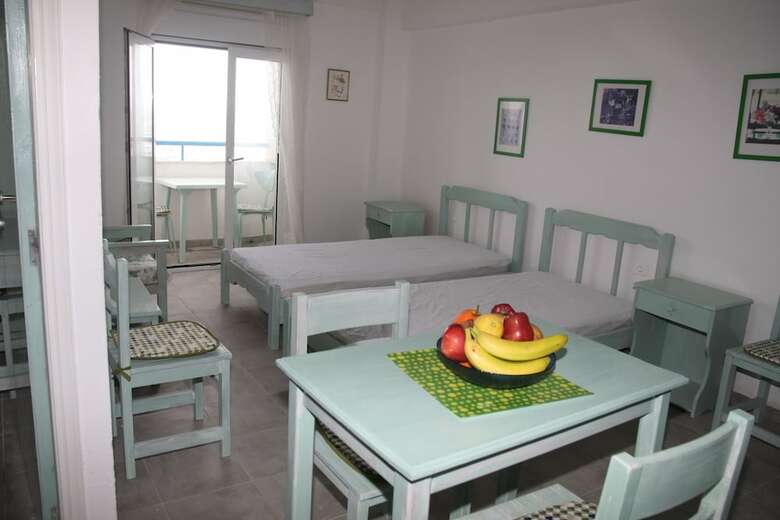 Annoula Studio & Apartments