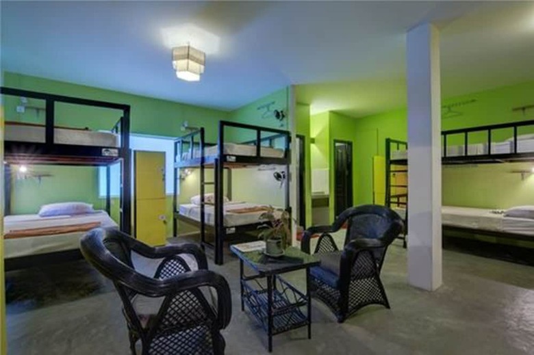 Hostal Warm Bed Hostel