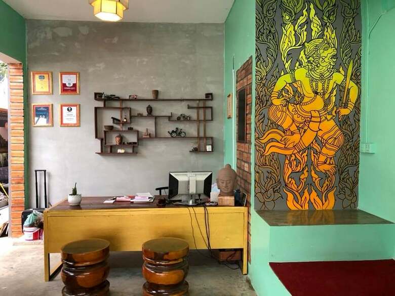 Hostal Warm Bed Hostel