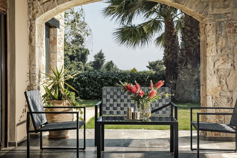 Aparthotel Nefeli Villas And Suites