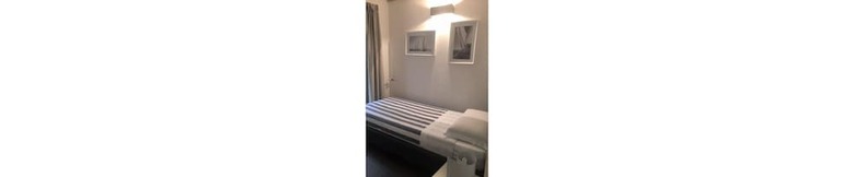 Hotel Barbacan
