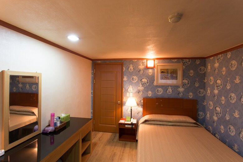 Kaya Latree Hotel