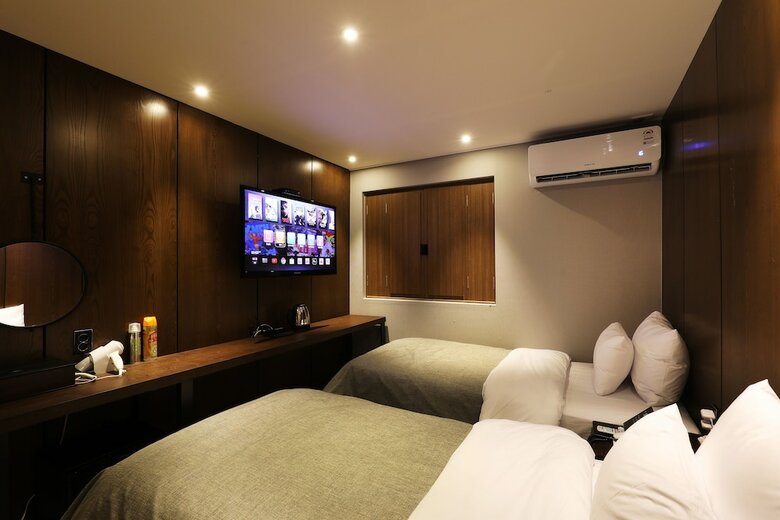 Kaya Latree Hotel