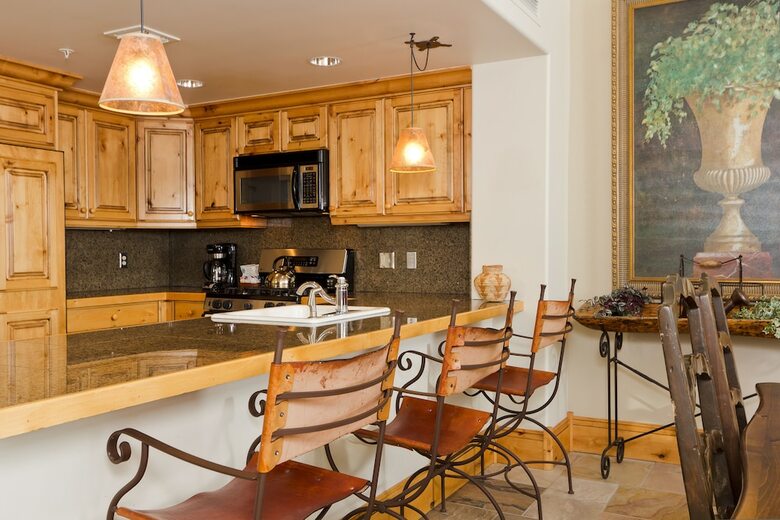 Lodges At Deer Valley