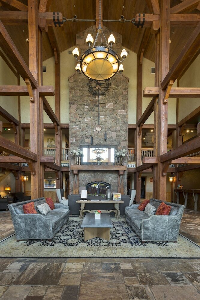 Lodges At Deer Valley
