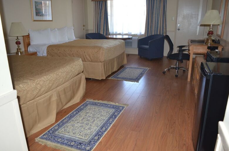 Hotel Country Squire Resort