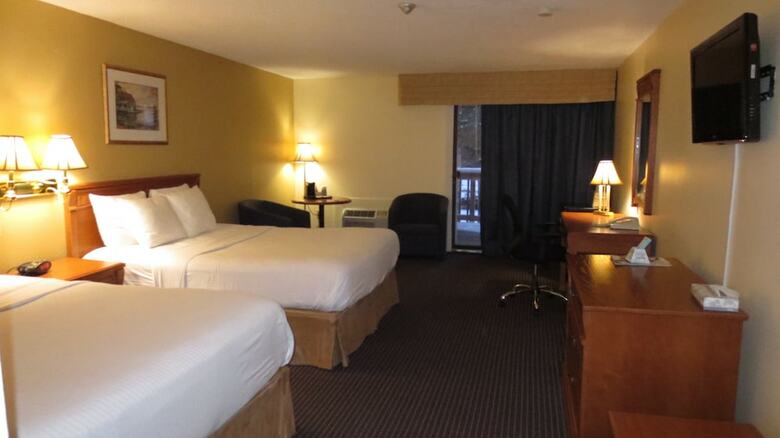 Hotel Country Squire Resort