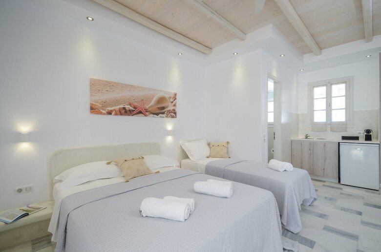 Ostria Hotel