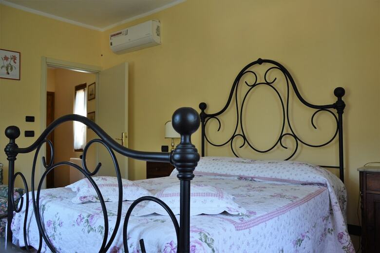 Agroturismo Agriturismo Cascina Tollu