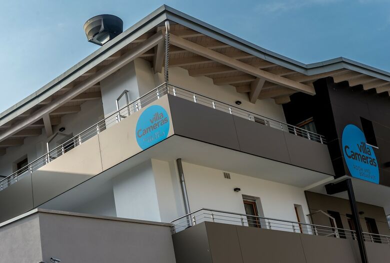 Villa Cameras