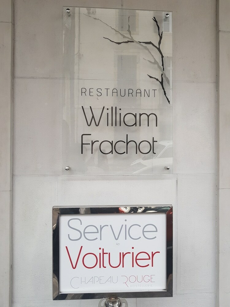 Hotel Hostellerie Du Chapeau Rouge