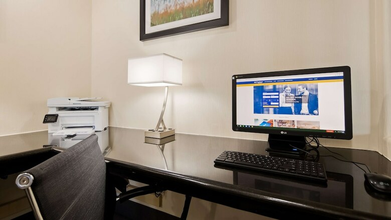 Hotel Best Western Plus Tulsa Inn & Suites