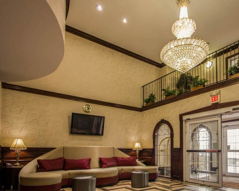 Hotel Quality Suites Nyc Gateway
