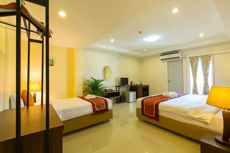 Chiang Mai Waroros Boutique Hotel