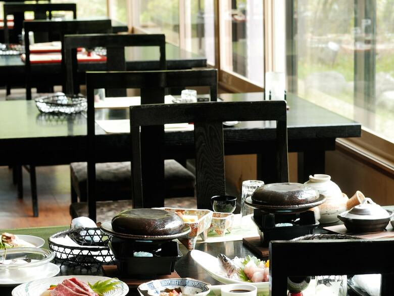 Okunikko Konishi Hotel